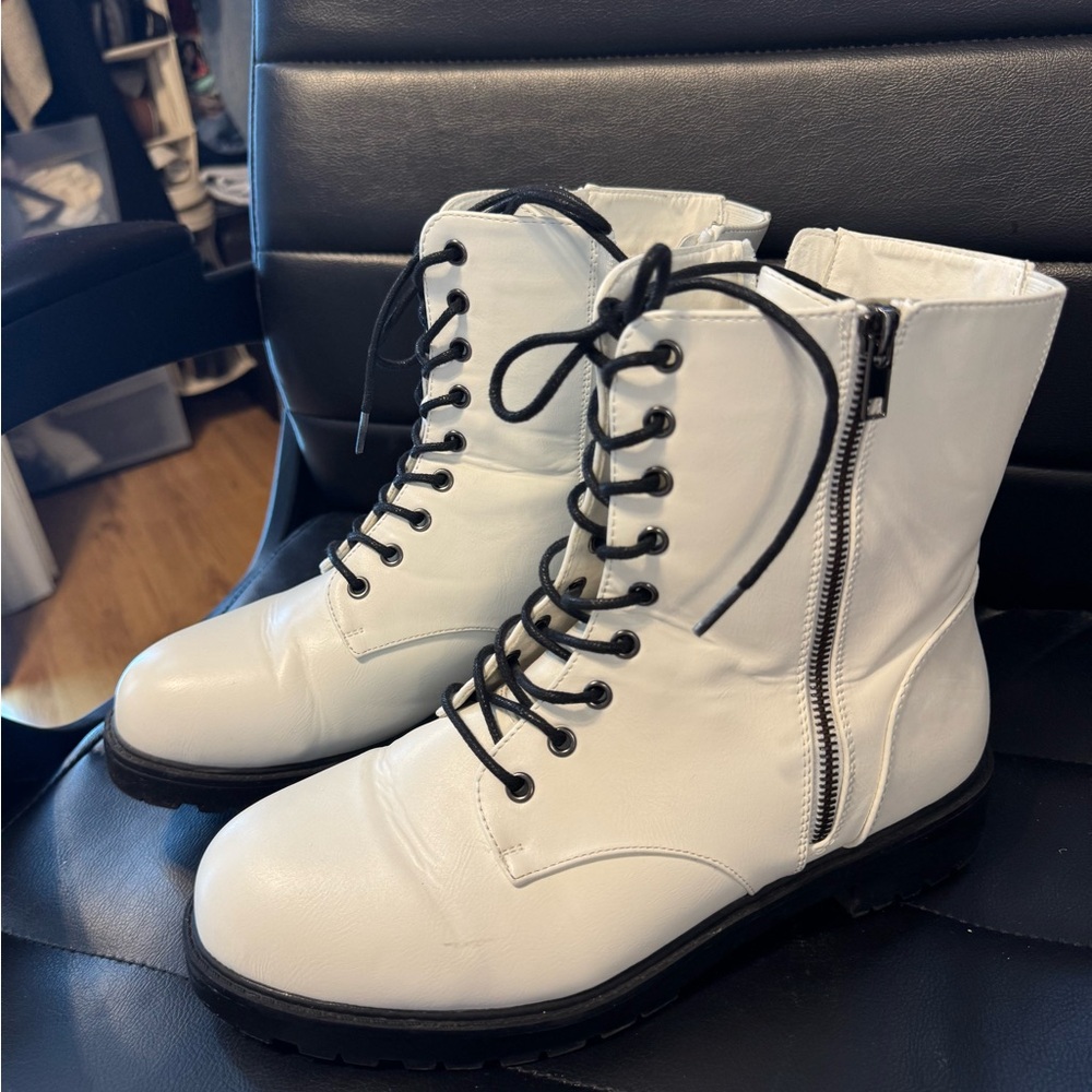 Torrid White Lace-Up Ankle Boots